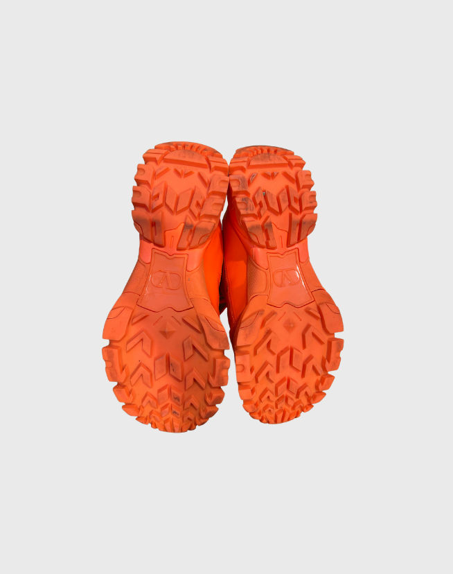 VALENTINO TRAINERS - SIZE 40