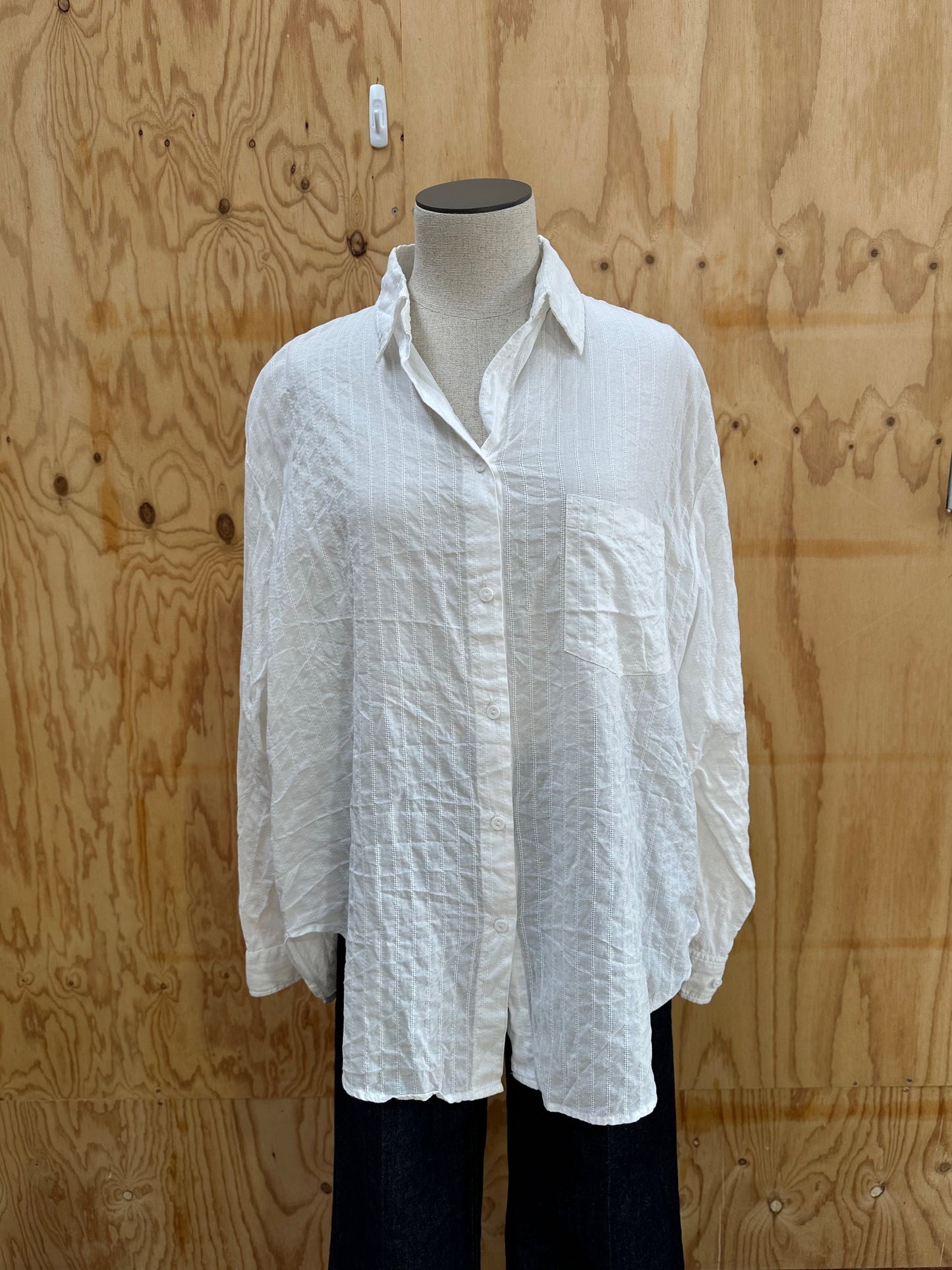 MATTEAU TEXTURED WHITE SHIRT - SIZE 3
