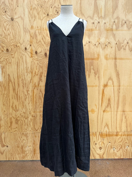 ASSEMBLY LABEL FIONA LINEN MIDI DRESS - SIZE 14