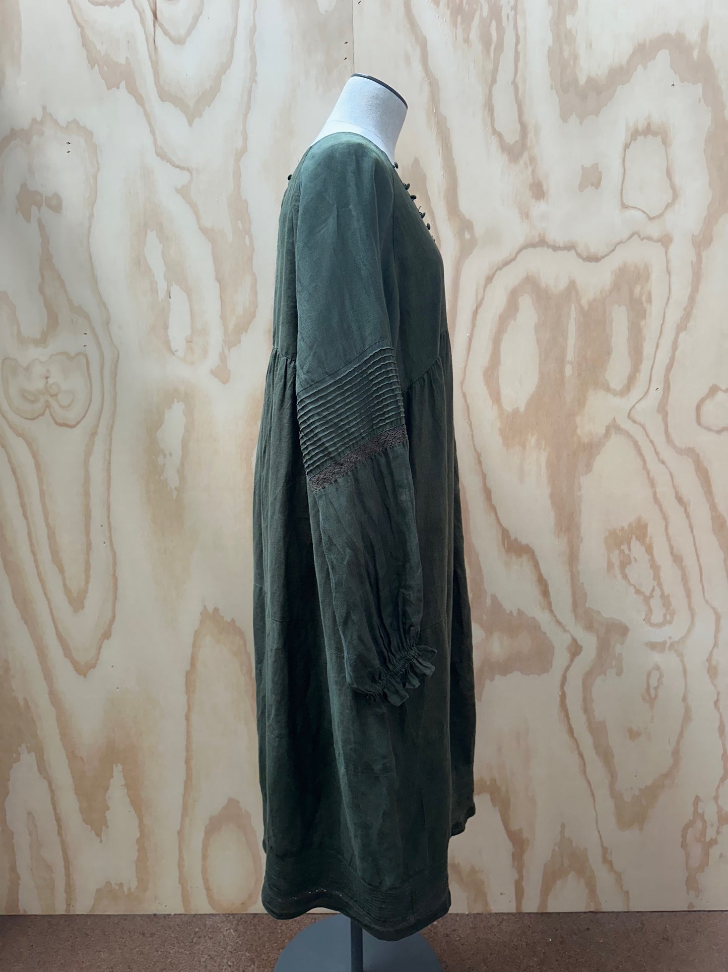 JOSLIN BUTTON FRONT LINEN DRESS - SIZE 12