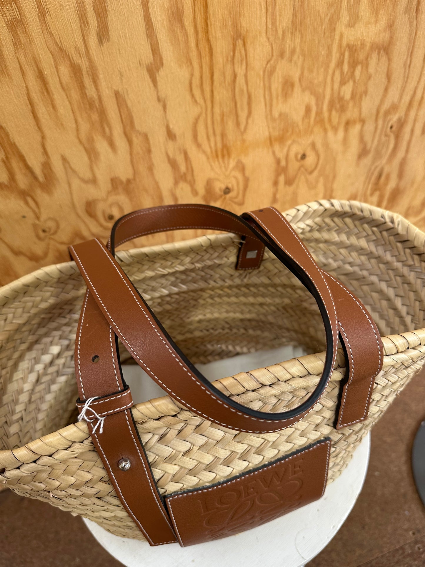LOEWE BASKET BAG IN PALM LEAF AND CALF SKIN