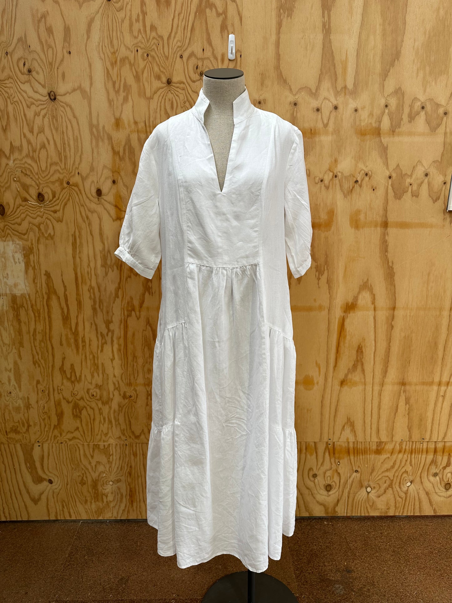 THE DREAMER LABEL DRESS - SIZE 2