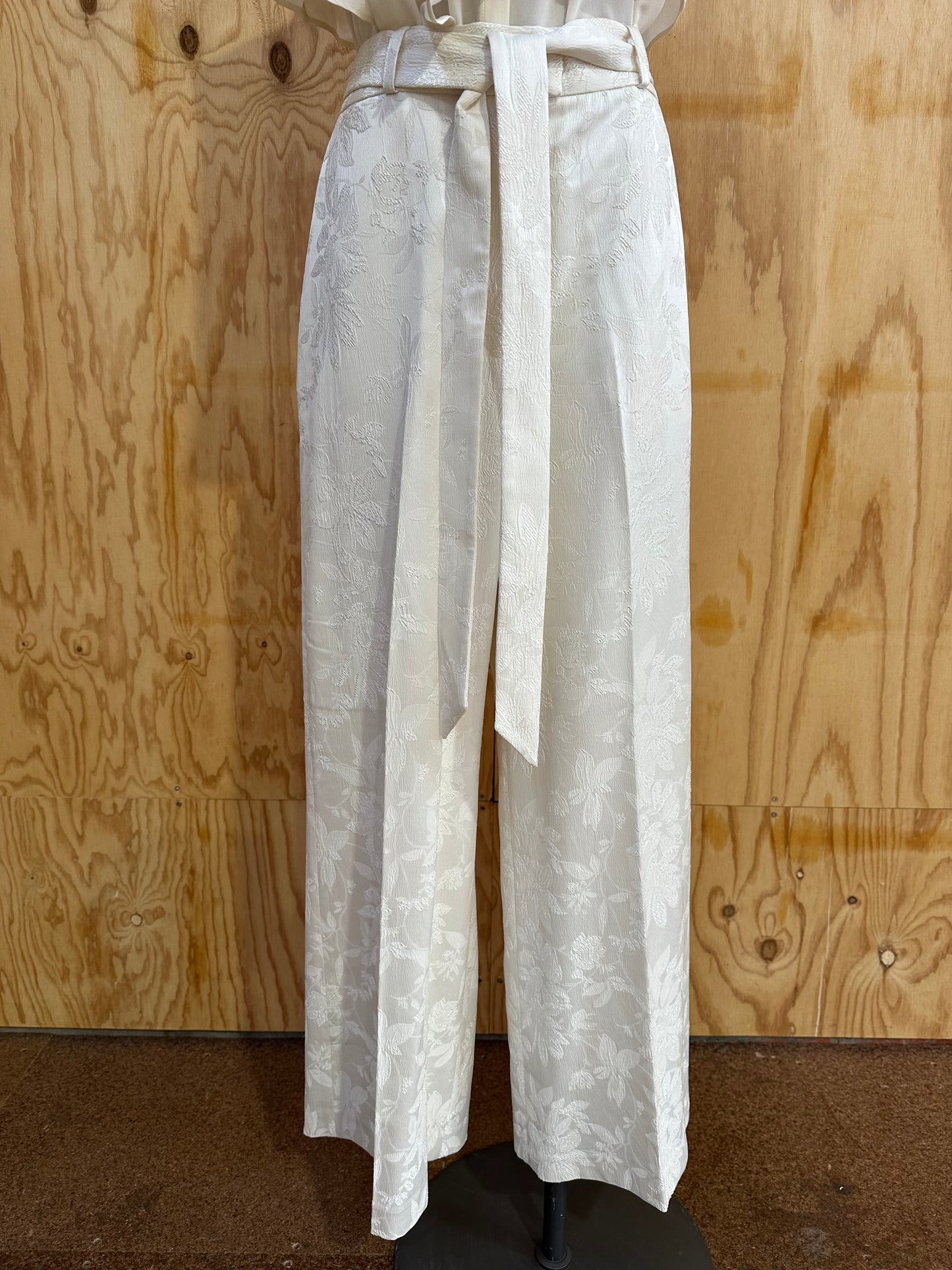 M.A DAINTY STURT WIDE LEG PANT - SIZE 12