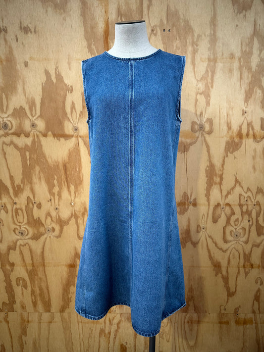 COS SLEEVELESS DENIM DRESS - SIZE 38