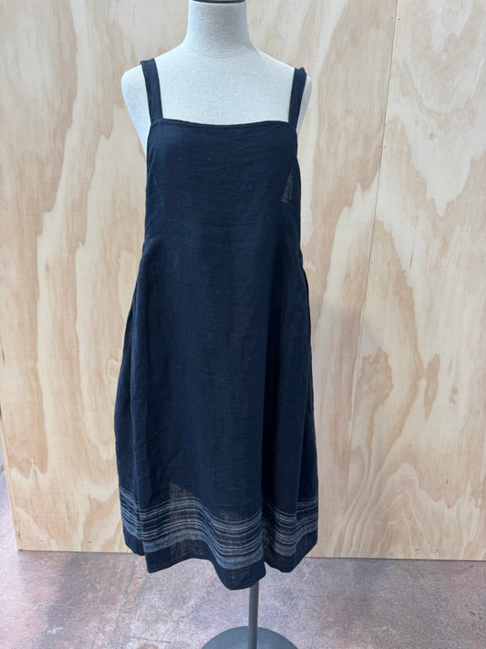 LOOM LIFESTYLE BLACK LINEN MIDI DRESS - SIZE OS