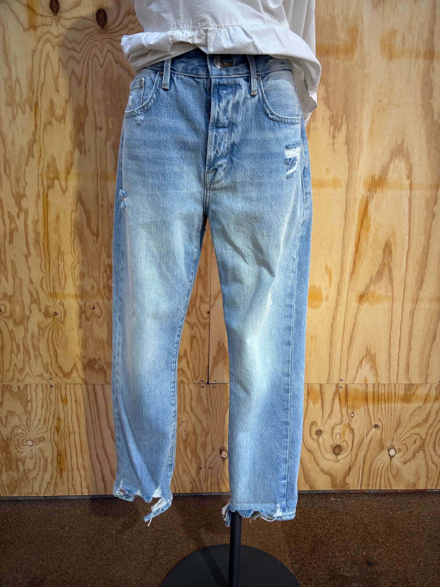 FRAME LE ORIGINAL DISTRESSED DENIM JEANS - SIZE 27