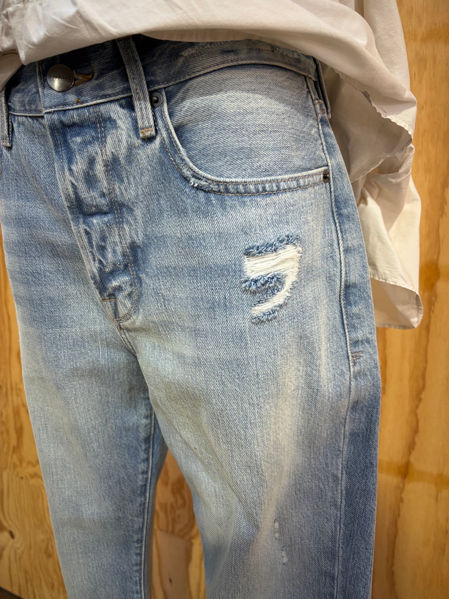 FRAME LE ORIGINAL DISTRESSED DENIM JEANS - SIZE 27