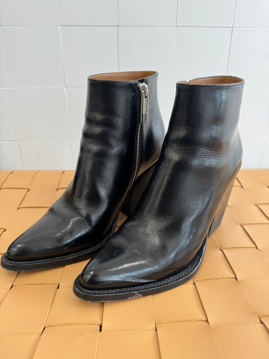 CHLOE BLACK ANKLE BOOTS - SIZE 39