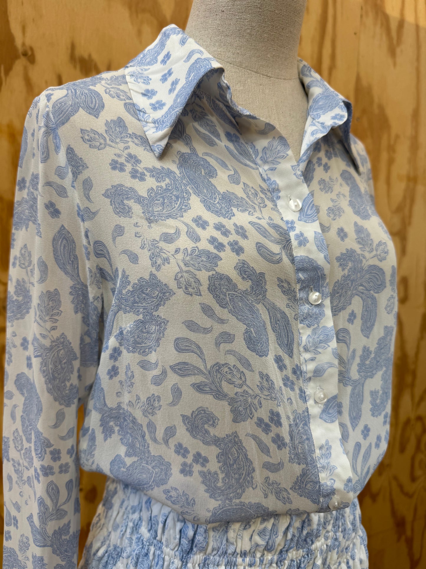 HANSEN & GRETEL LOLITA PAISLEY SKIRT AND JULES SHIRT SET - SIZE M