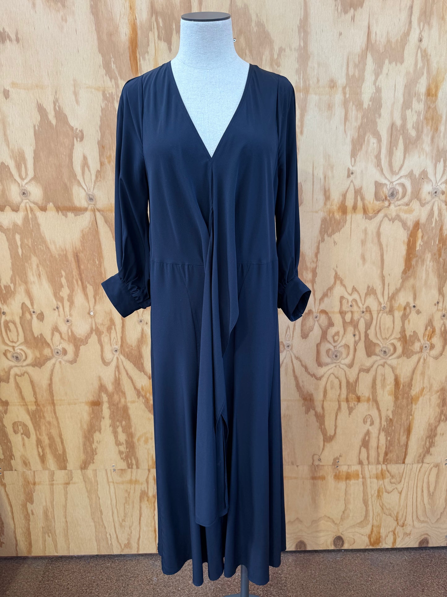 SCANLAN THEODORE CHARCOAL SILK MAXI DRESS - SIZE 6