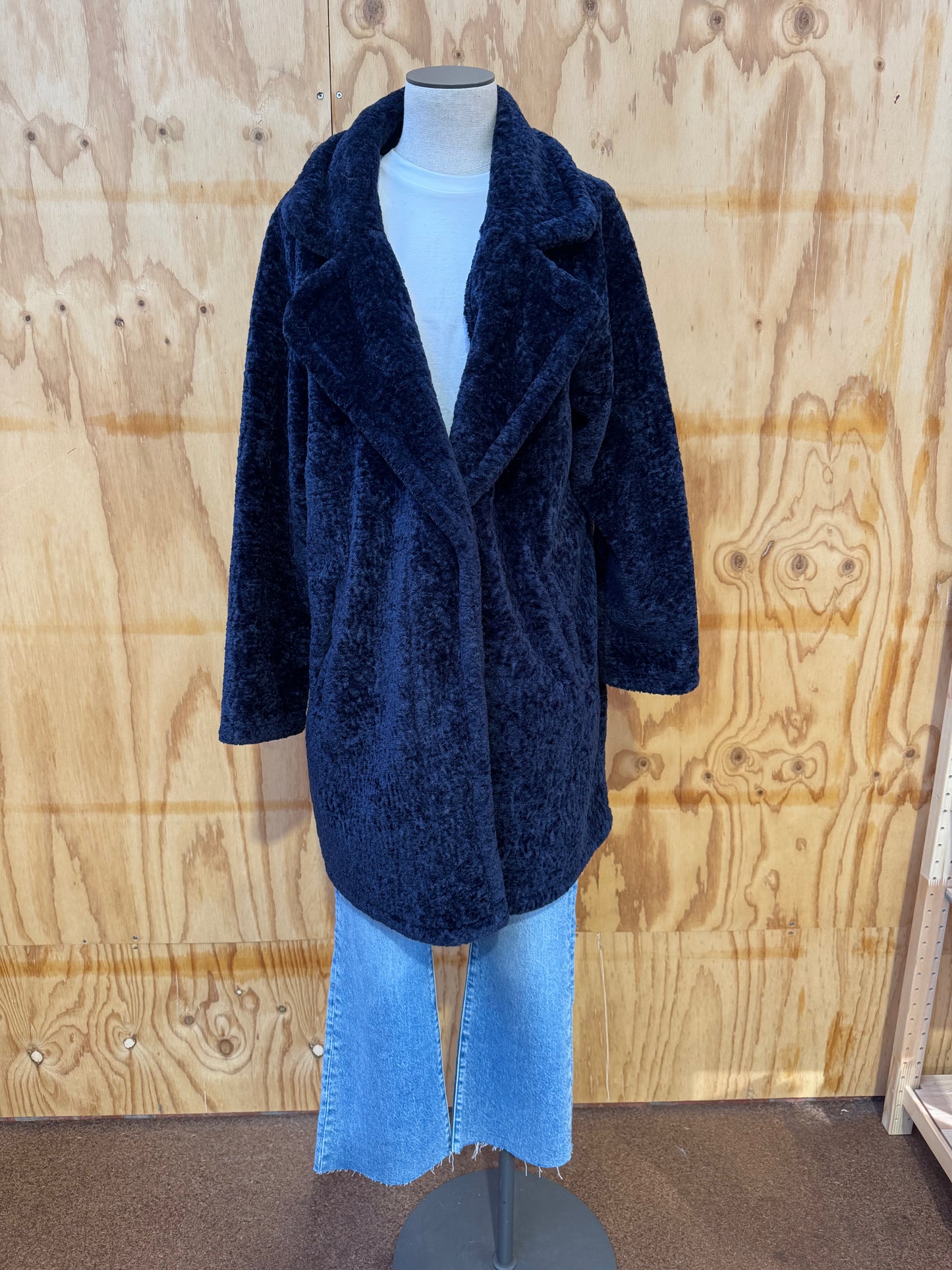 MICHAEL KORS TEDDY BEAR NAVY COAT - SIZE L