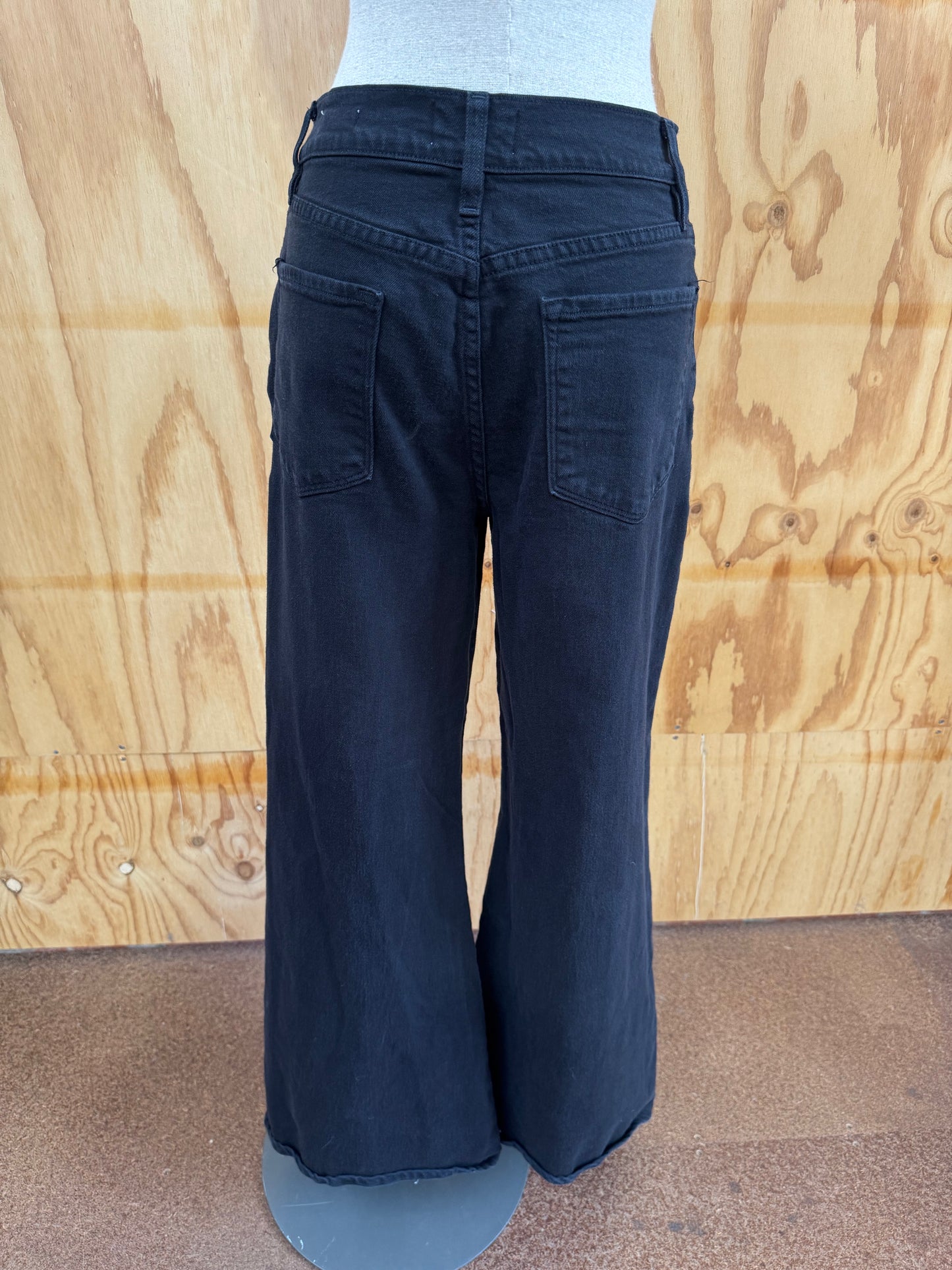 FRAME BLACK WIDE LEG DENIM JEANS - SIZE 28