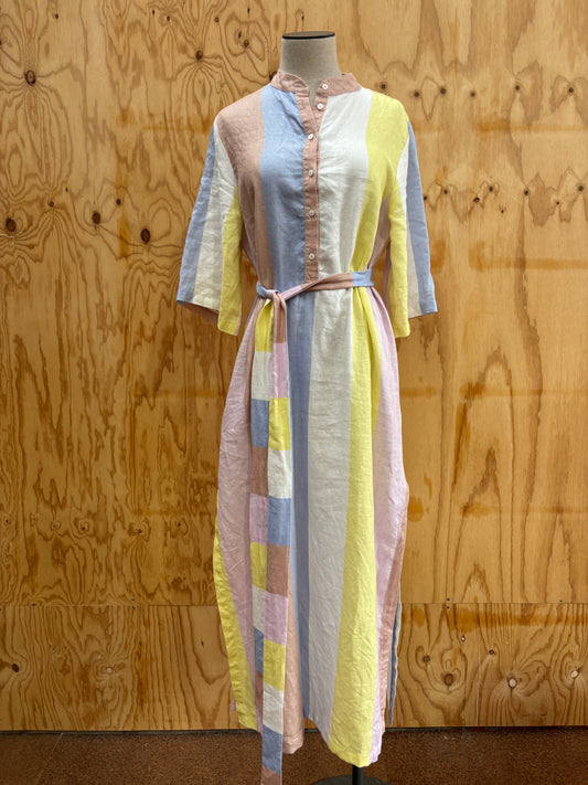 LE STRIPE PASTEL STRIPE SHIRT DRESS - SIZE S