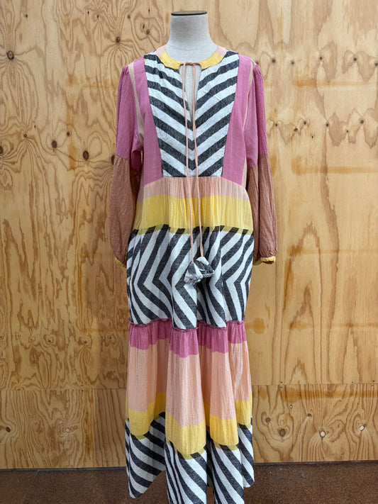 PEARL & CAVIAR MULTI COLOUR ZAKAR MAXI DRESS - S/M