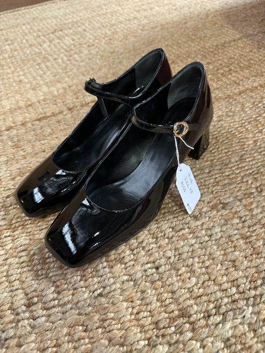 HUSK PATENT PUMP - SIZE 37