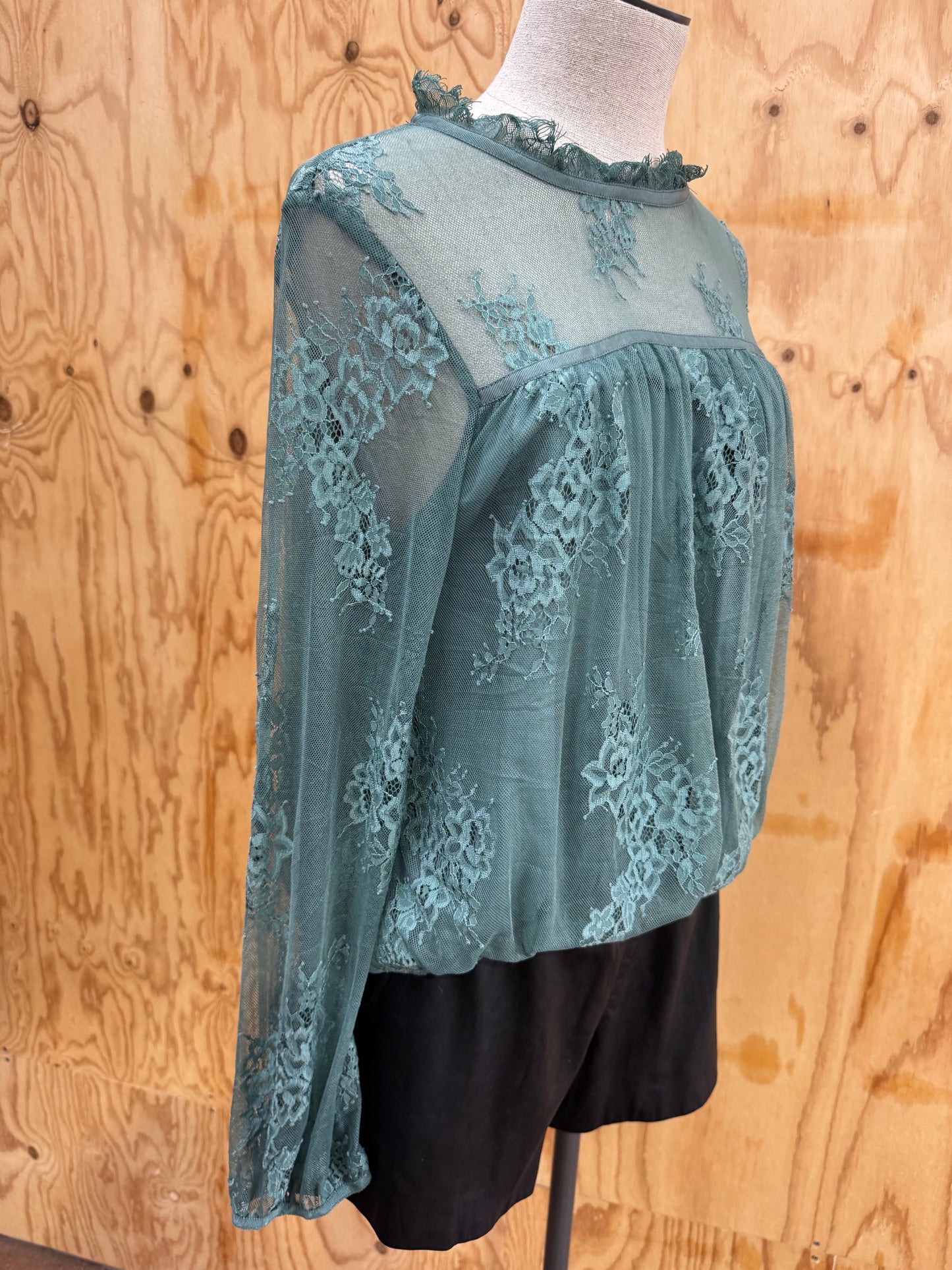 FLANNEL GREEN LACE TOP - SIZE 2