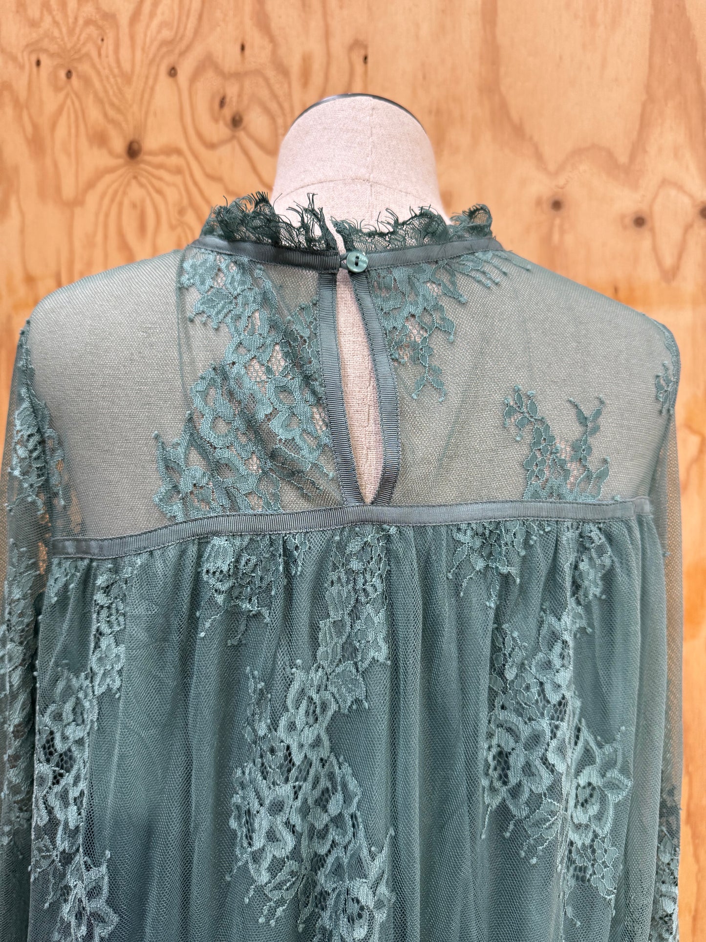 FLANNEL GREEN LACE TOP - SIZE 2