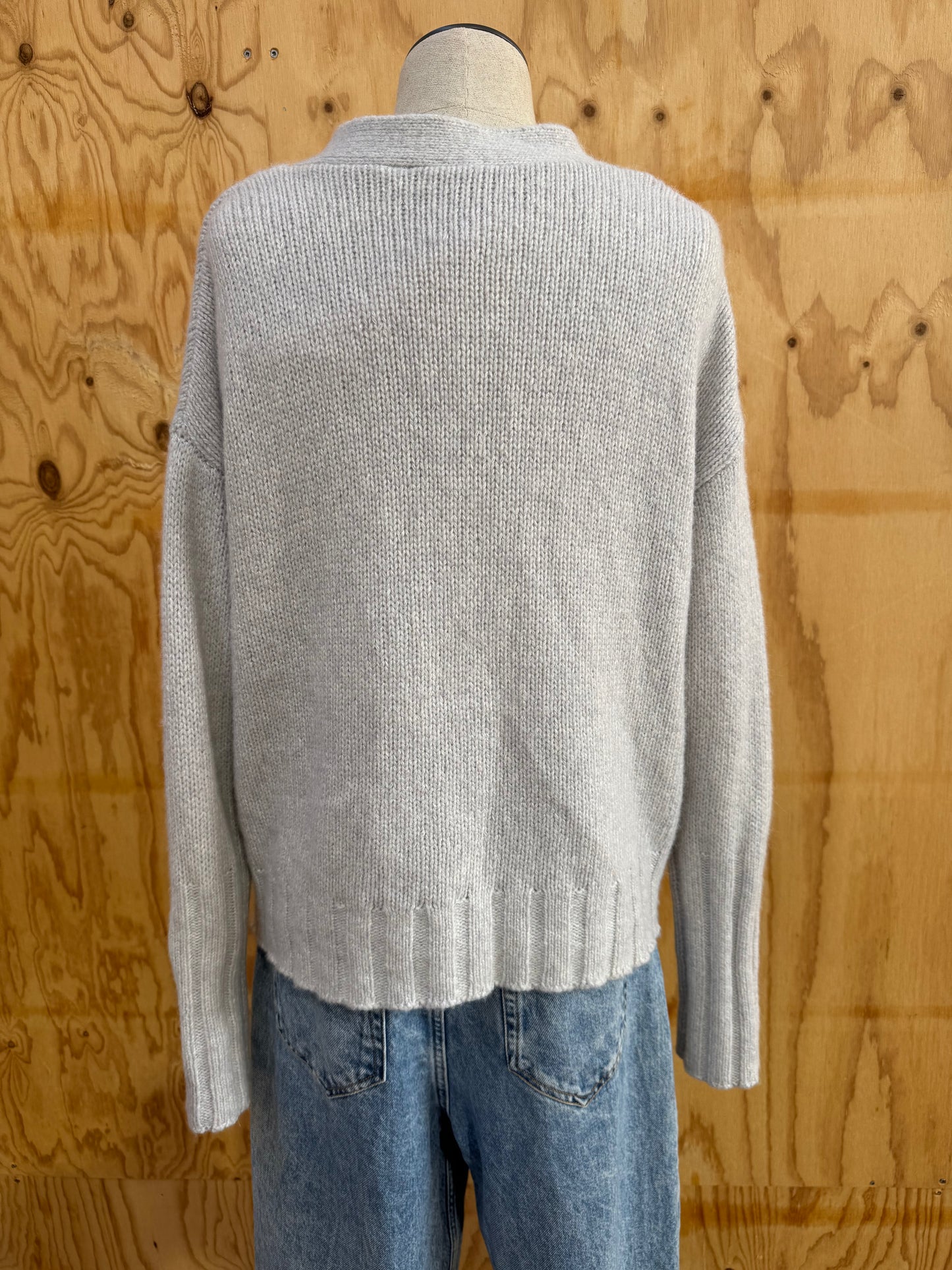 NIKEL AND SOLE OVERSIZED CARDIGAN - SIZE M