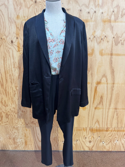 HUSK SIENNA BLAZER - SIZE L