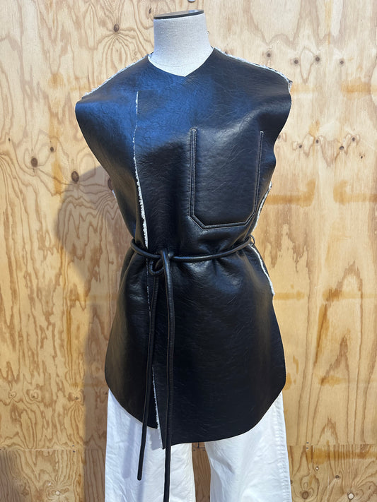 CAMILLA AND MARC OSWALD REVERSIBLE SHEARLING VEST - SIZE S/M