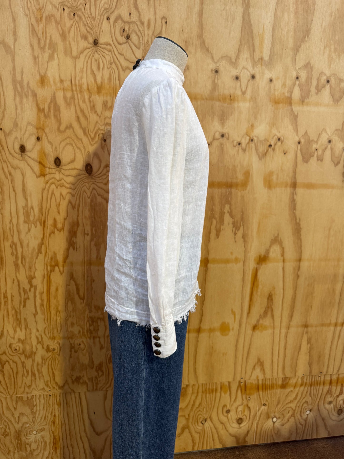 BOEM WHITE LINEN SHIRT - SIZE 6