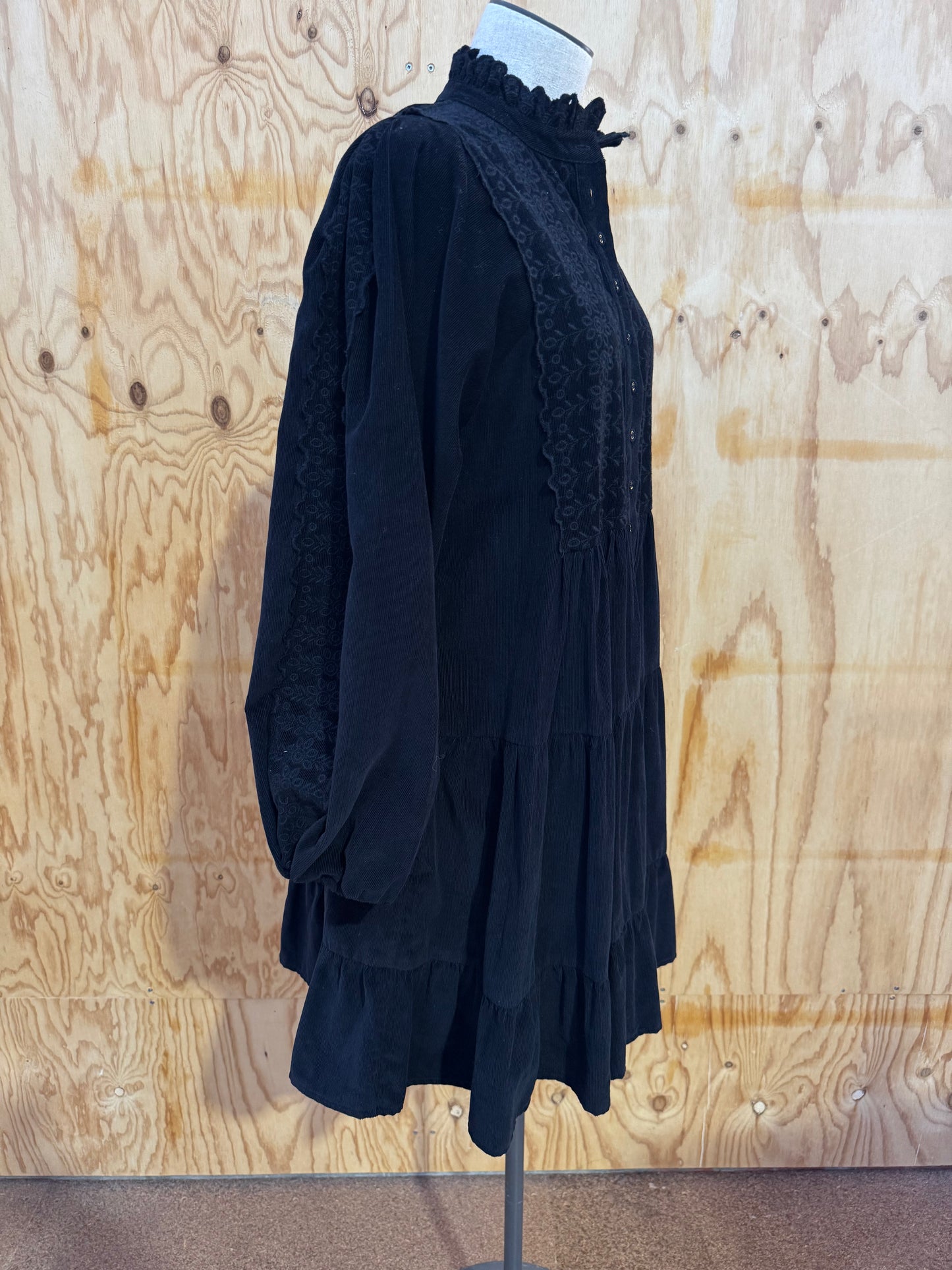 BY TIMO BLACK CORDUROY MIDI DRESS - SIZE S