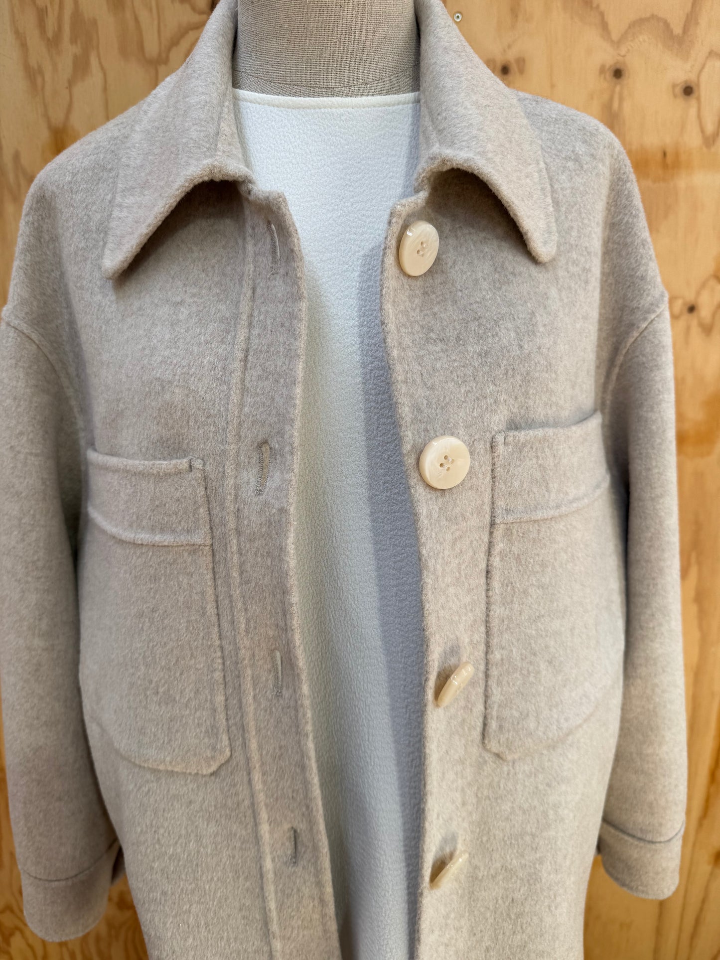 FRIENDS WITH FRANK INES SHIRT JACKET IN OATMEAL - SIZE S