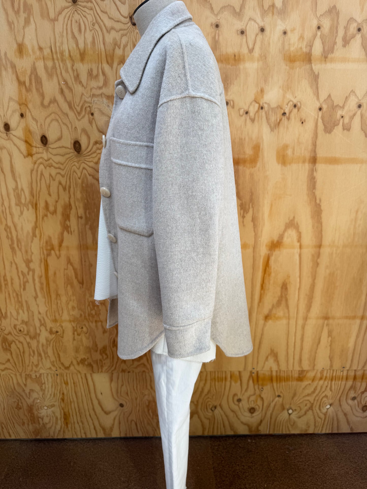 FRIENDS WITH FRANK INES SHIRT JACKET IN OATMEAL - SIZE S