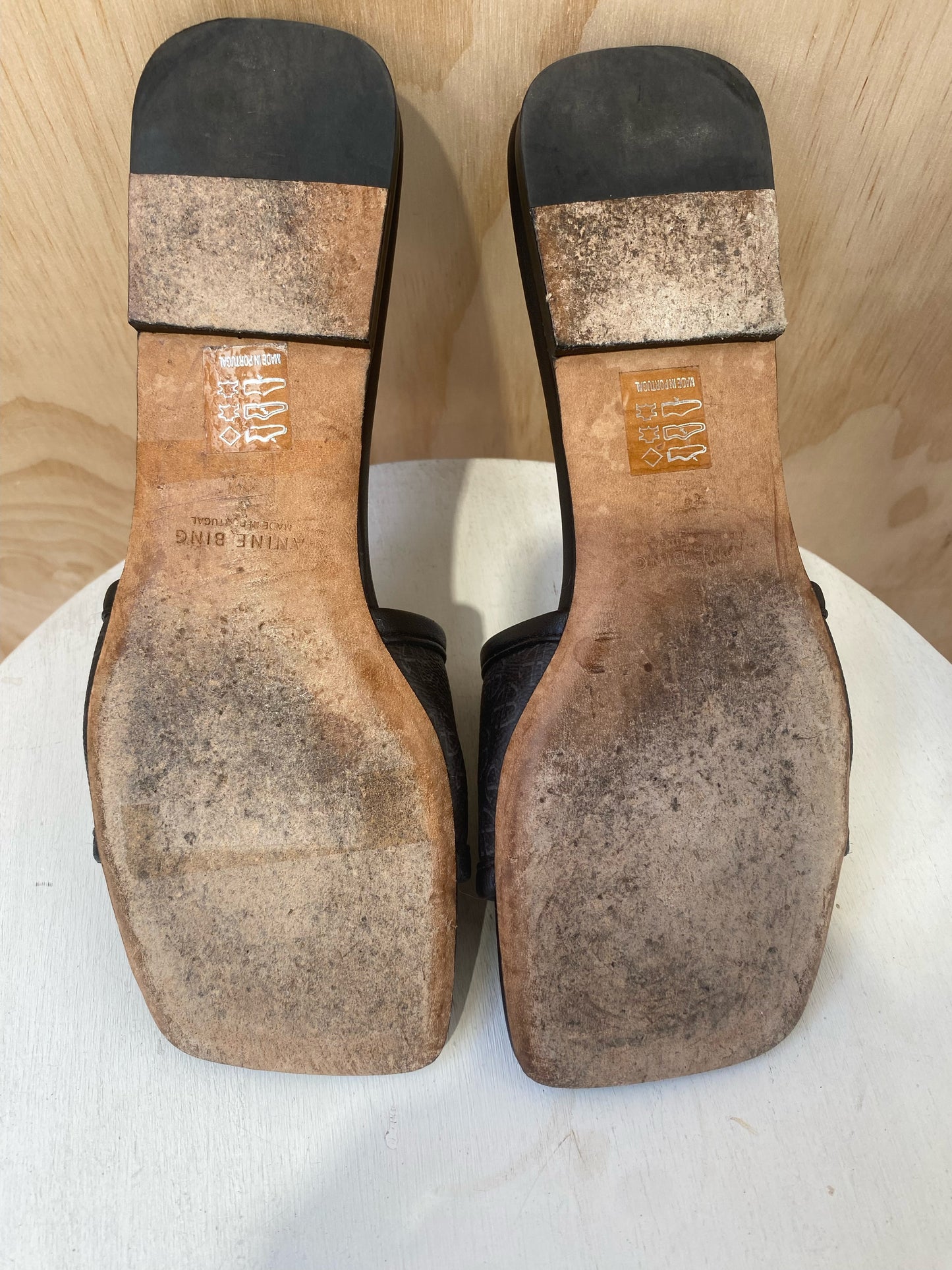 ANINE BING BLACK RIA SLIDES - SIZE 37