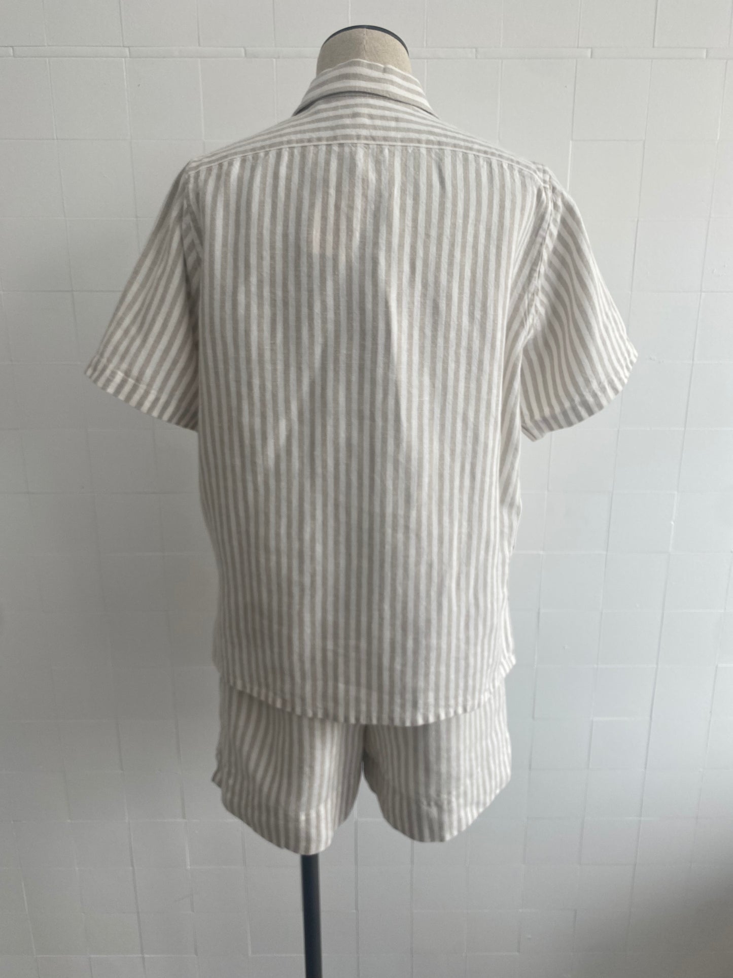 P. JOHNSON NATURAL STRIPE SHIRT & SHORT SET - SIZE 2