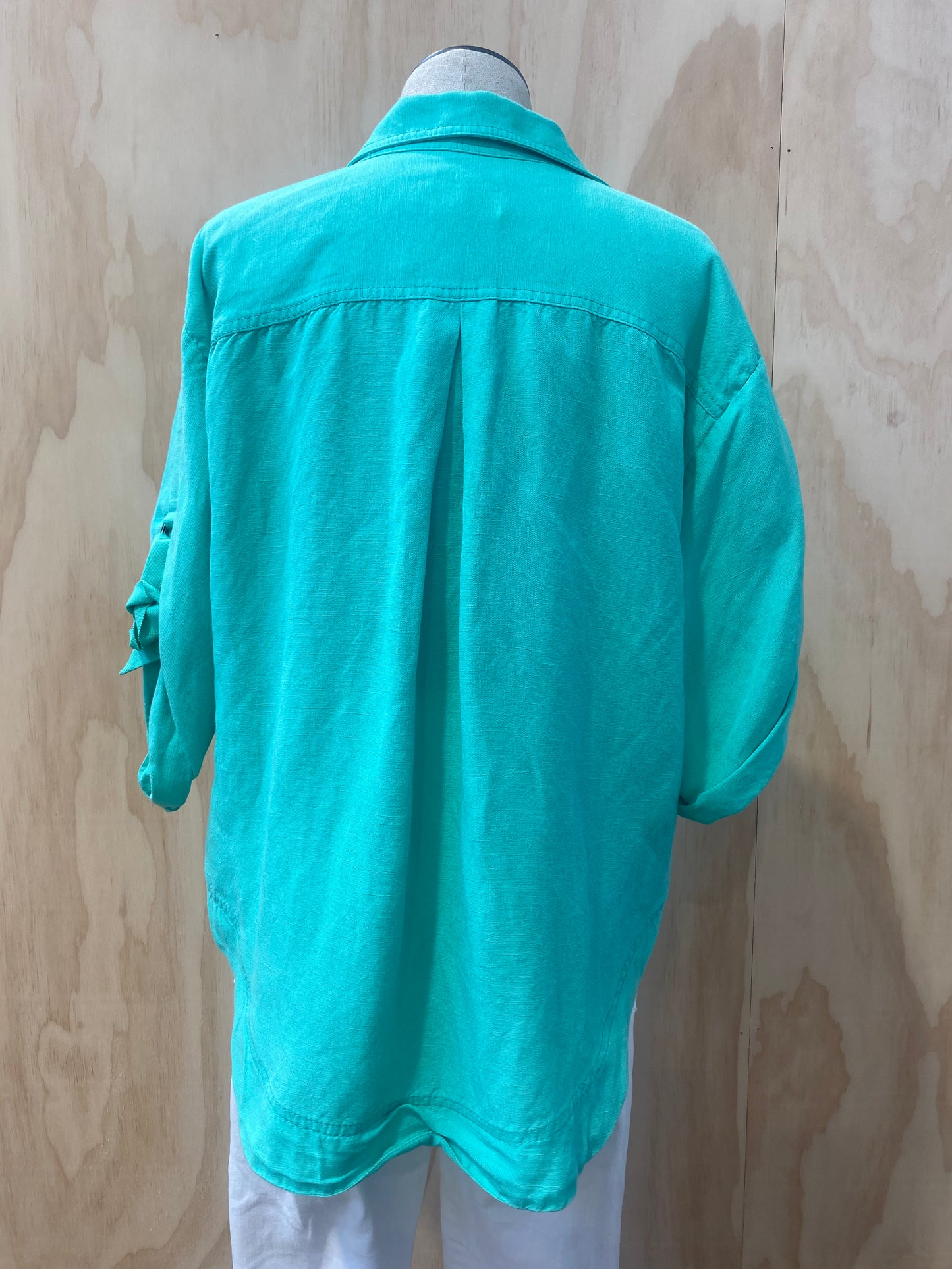 AJE SIGNAL RUCHED SLEEVE SHIRT - SIZE 10