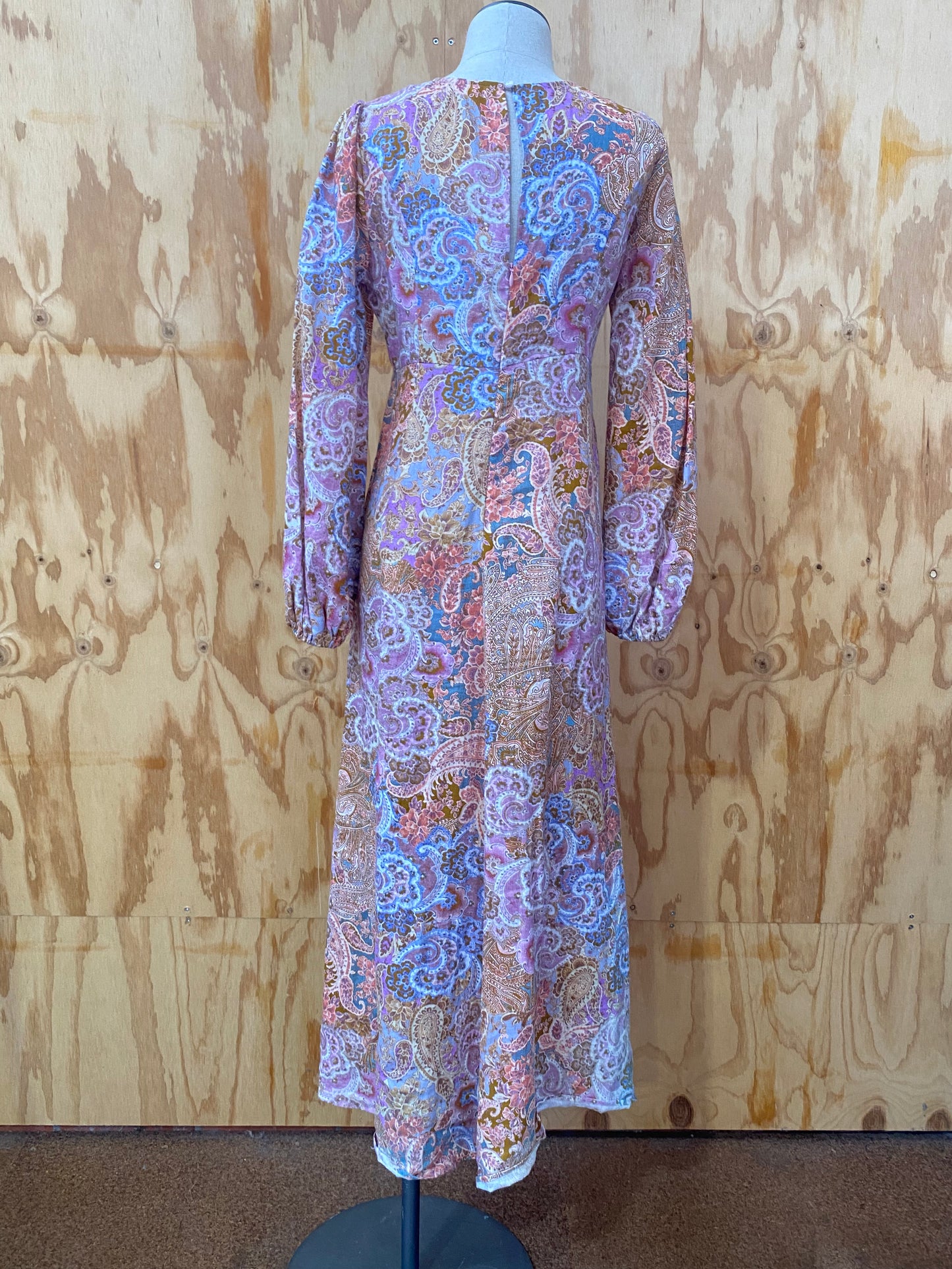 KACHEL PAISLEY PRINT MIA MAXI DRESS - 8