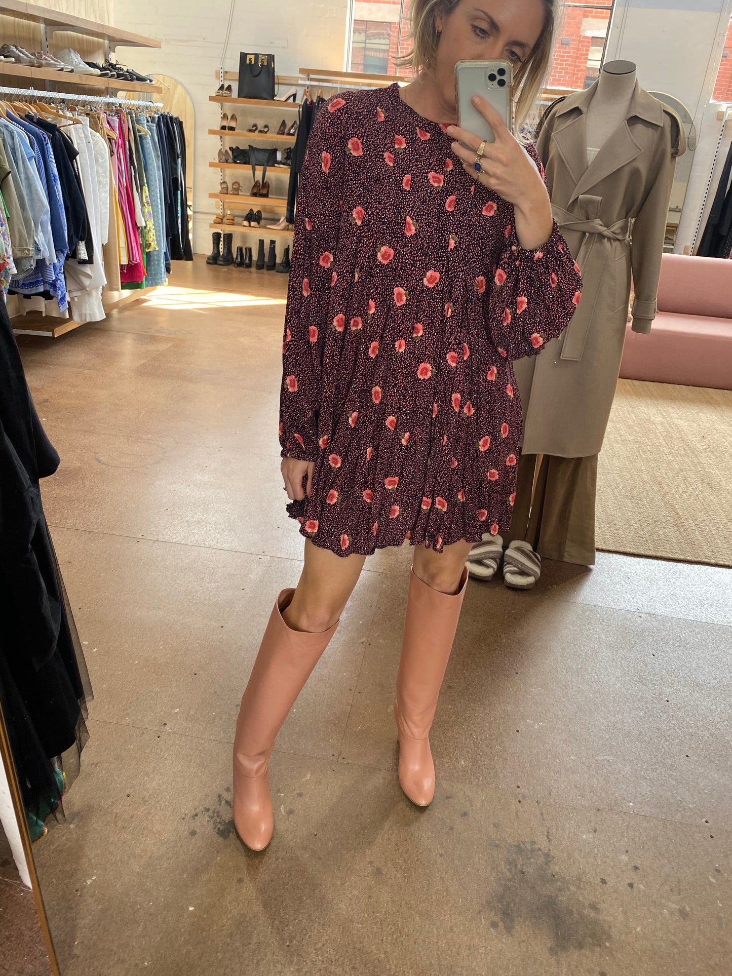 PARIS TEXAS KIKI LEATHER BOOT IN DUSTY PINK - SIZE 41.5