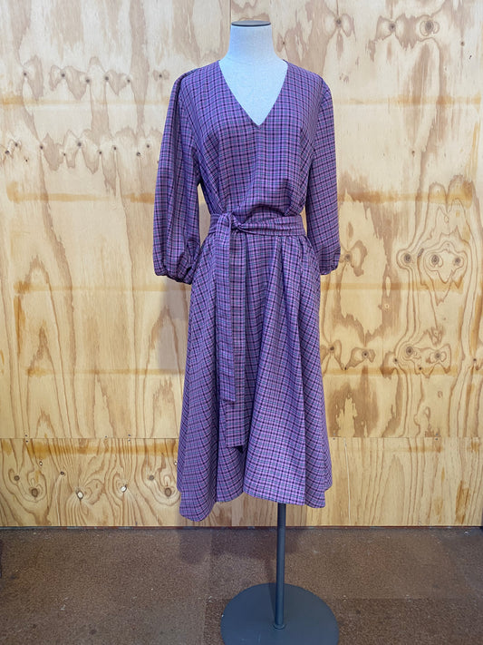 GESTUZ ZIELLA CHECKED OVERSIZED MIDI DRESS - SIZE 42