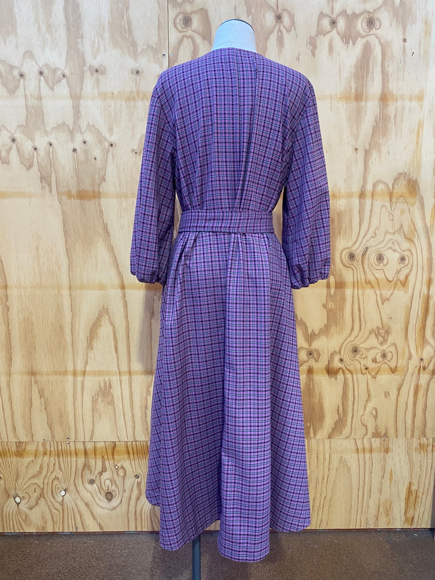 GESTUZ ZIELLA CHECKED OVERSIZED MIDI DRESS - SIZE 42