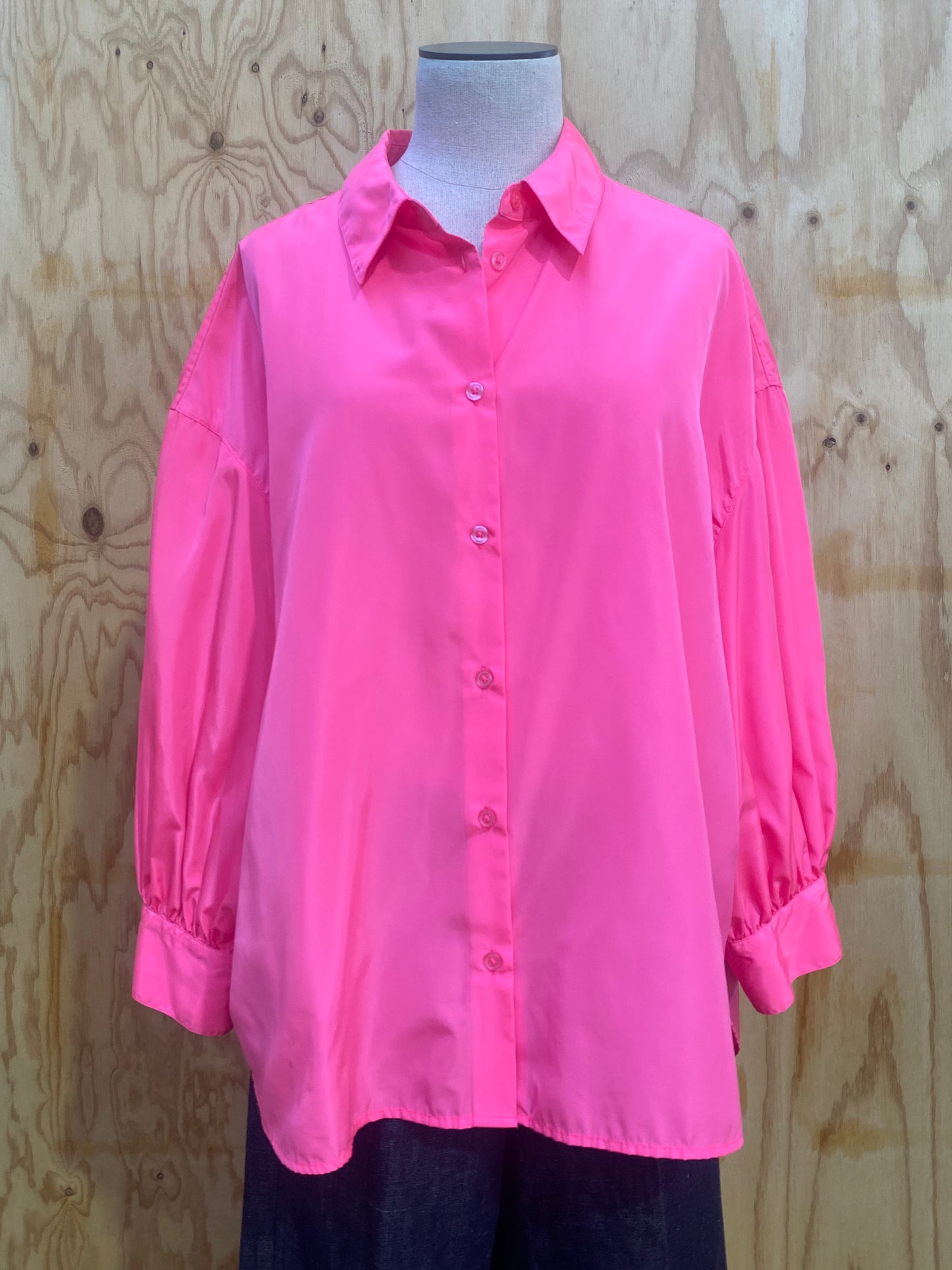 ESSENTIEL ANTWERP BRIGHT PINK SHIRT - SIZE 42