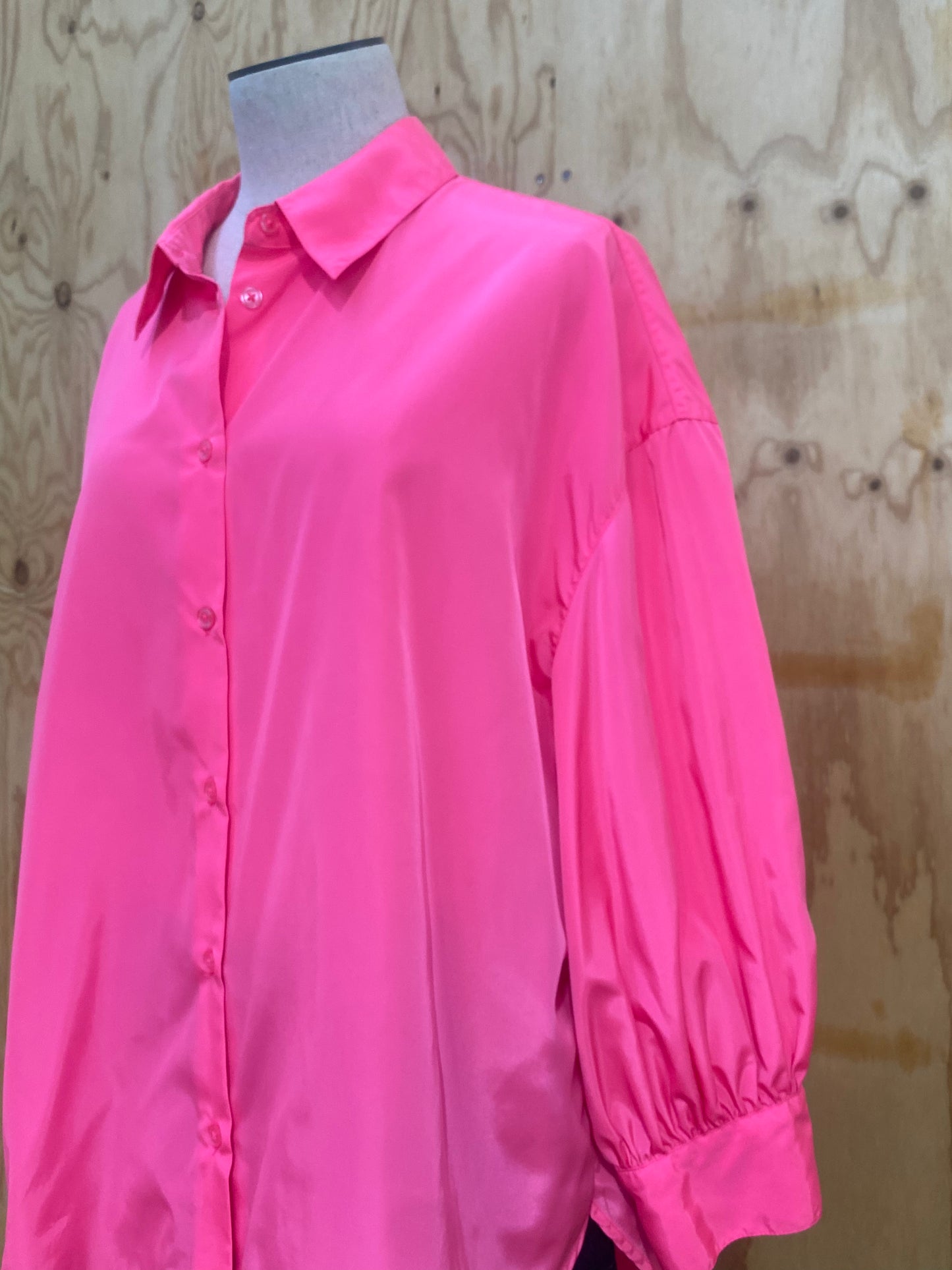 ESSENTIEL ANTWERP BRIGHT PINK SHIRT - SIZE 42