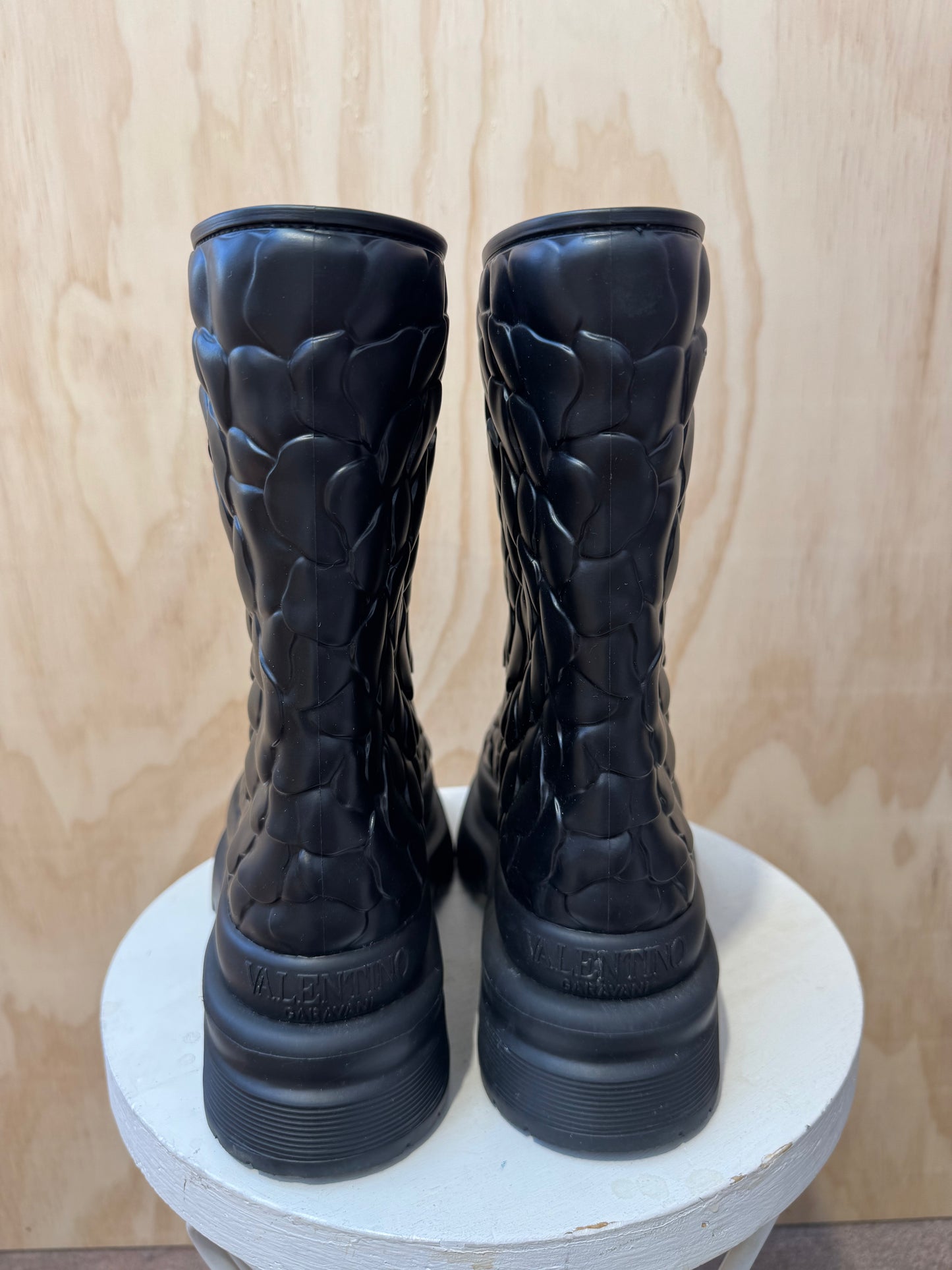 VALENTINO GARAVANI ATELIER 03 ROSE EDITION RAIN BOOTS - SIZE 41