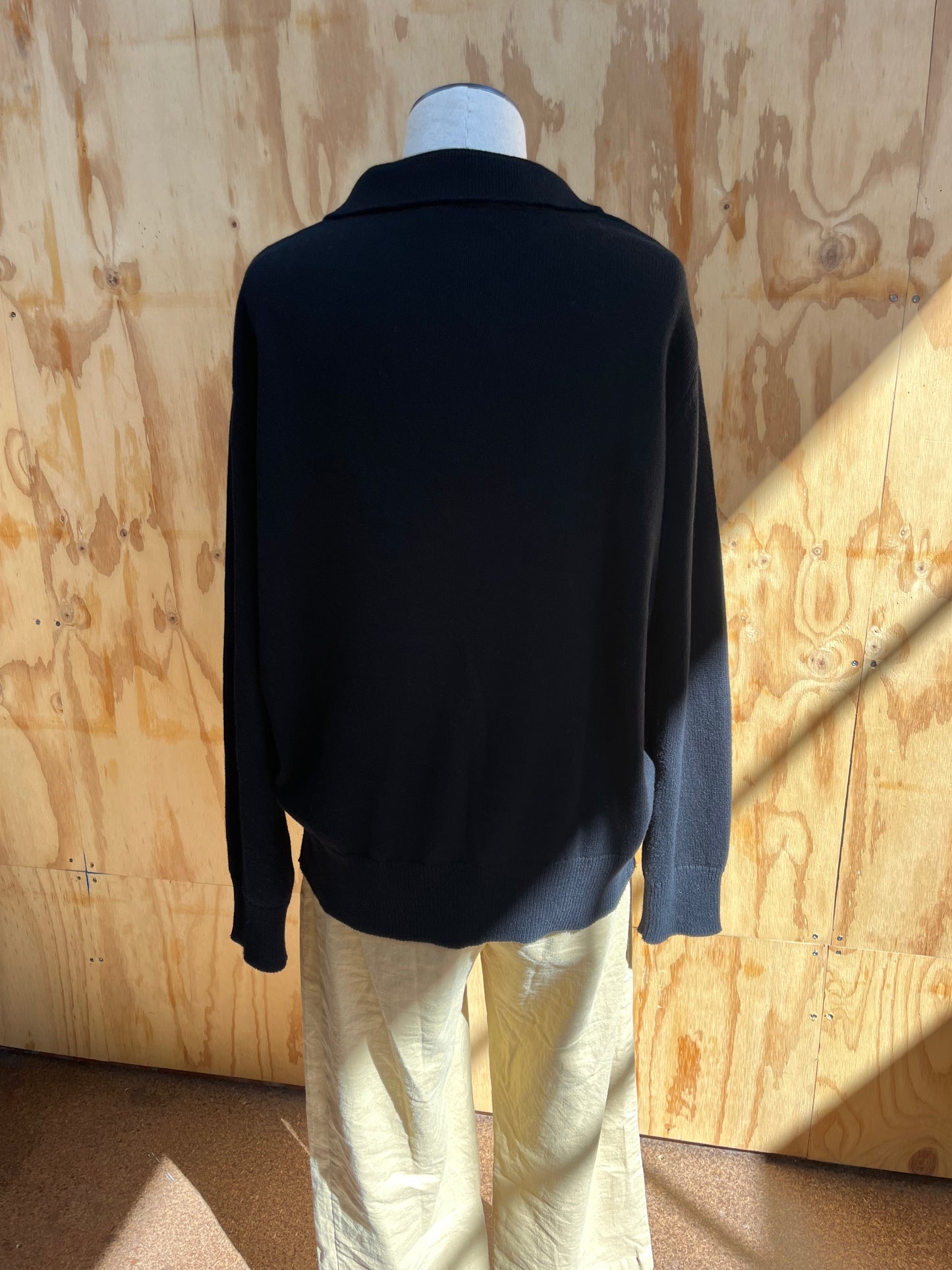 JAC & JACK BLACK COTTON KNIT TOP - SIZE XL