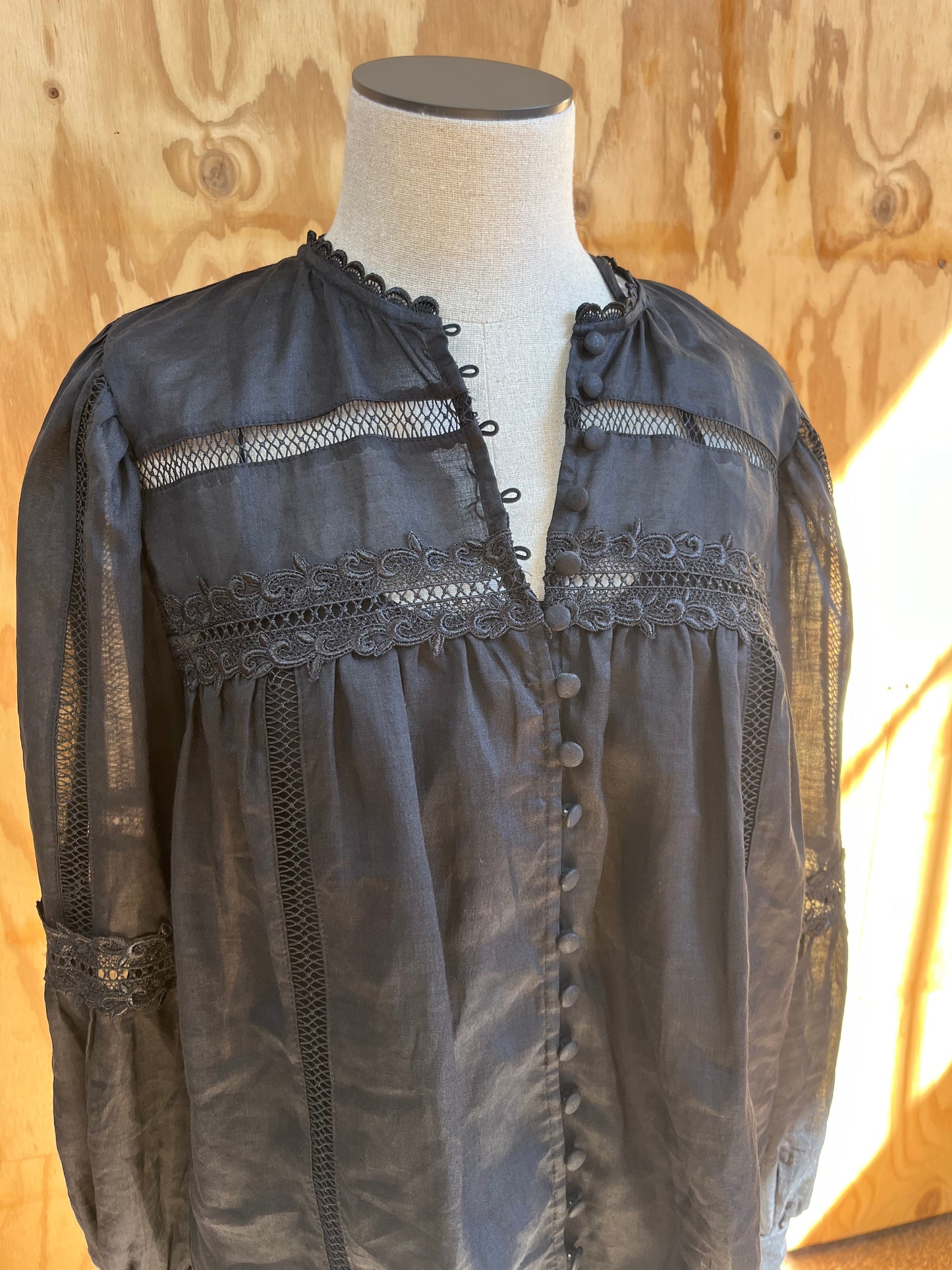 MINISTRY OF STYLE BLACK SHIRT - SIZE 8