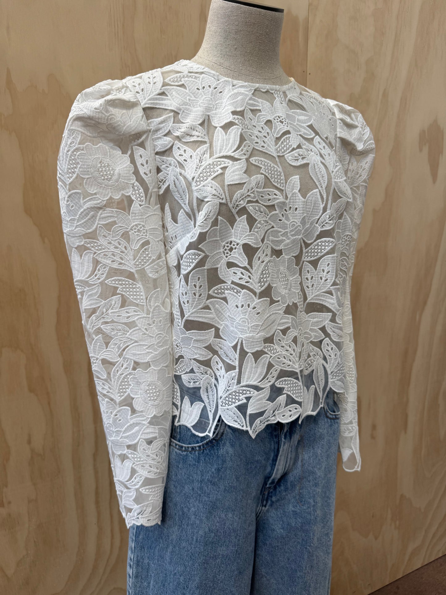SELF PORTRAIT LEAF GUIPURE LACE TOP - SIZE 8
