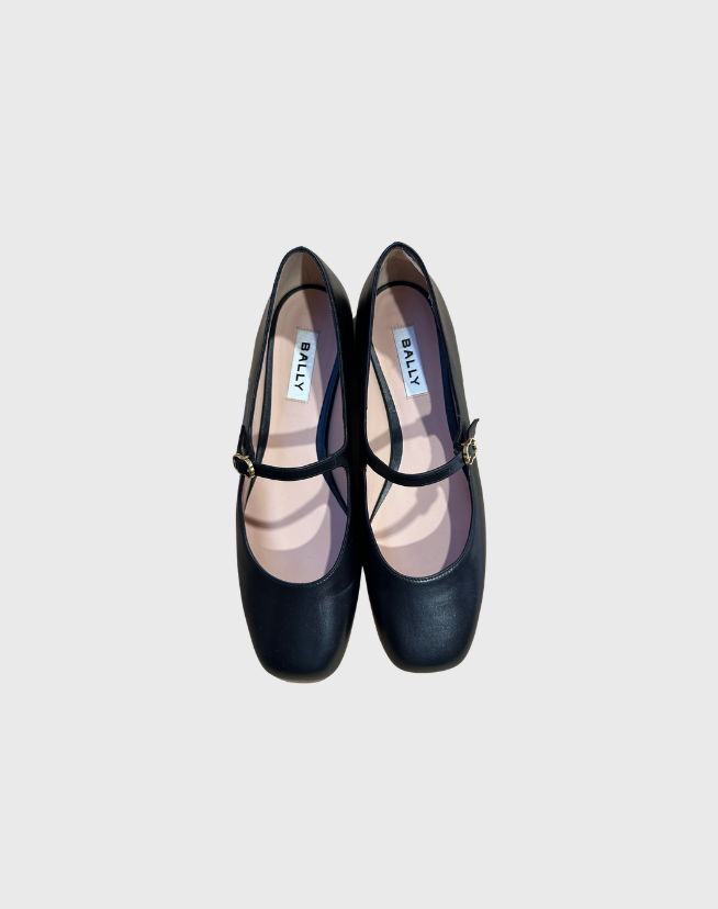 BALLY LEATHER BALLET FLATS - SIZE 39