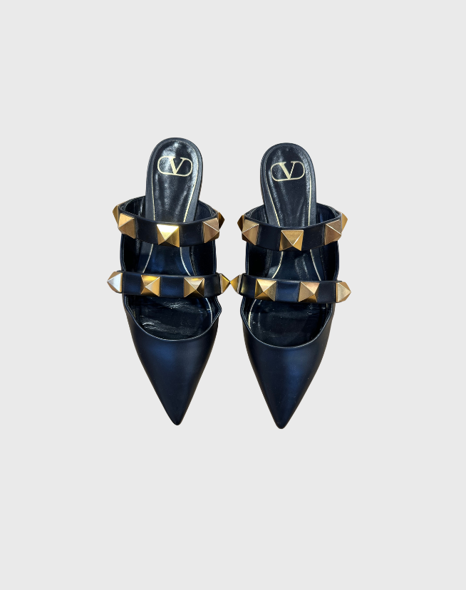 VALENTINO STUDDED FLATS - SIZE 40