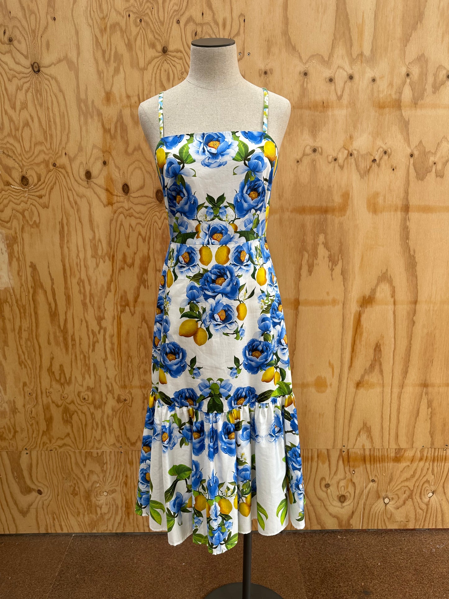 BORGO DE NOR LEMON PRINT DRESS - SIZE 10