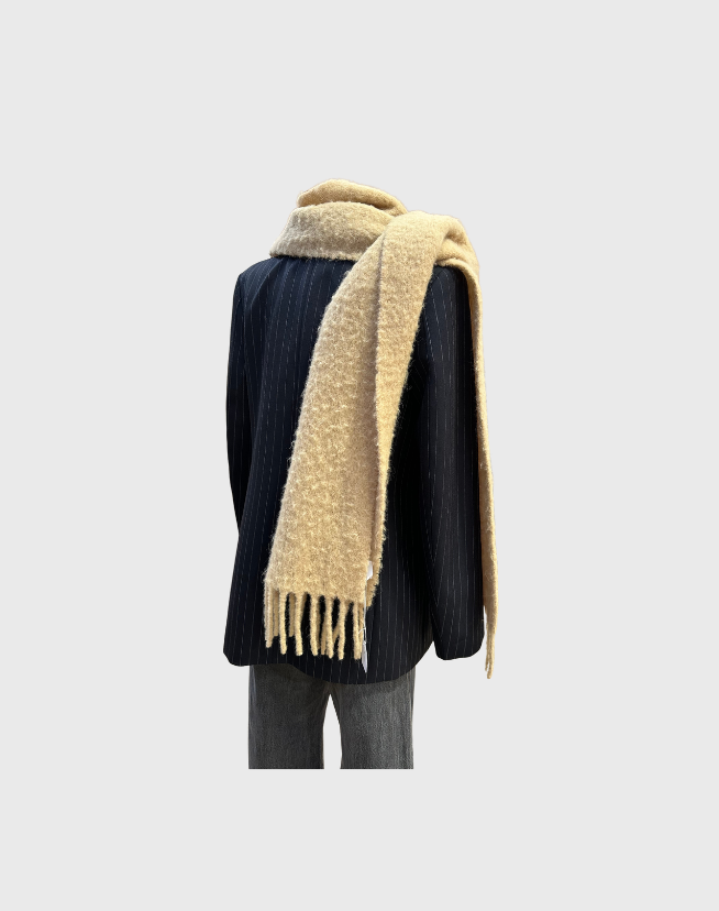 MAISON KITSUNE LOGO PATCH FRINGED KNIT SCARF - OS