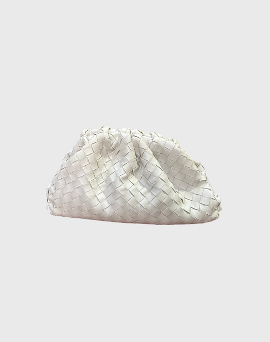 BOTTEGA VENETA LARGE POUCH LEATHER CLUTCH