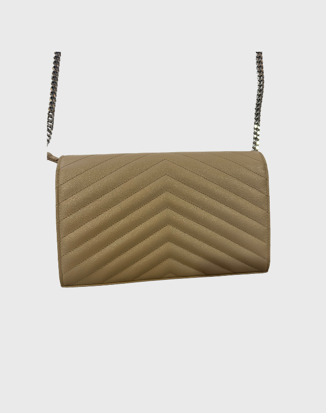 CLASSIC CASSANDRE CHAIN WALLET IN GRAIN DE POUDRE LEATHER
