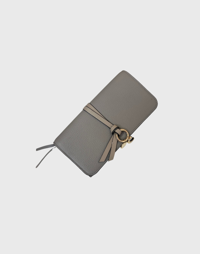 CHLOE ALPHABET WALLET WITH FLAP IN GRAINED LEATHER