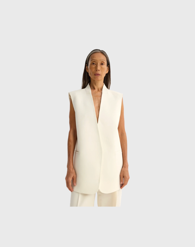 ROHE SLEEVELESS WOOL BLEND BLAZER - SIZE 12