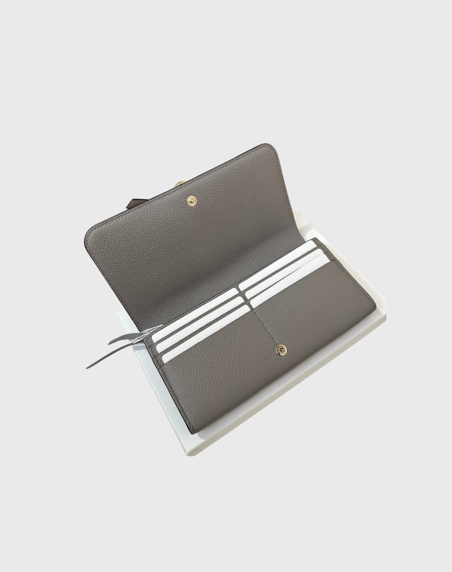 CHLOE ALPHABET WALLET WITH FLAP IN GRAINED LEATHER